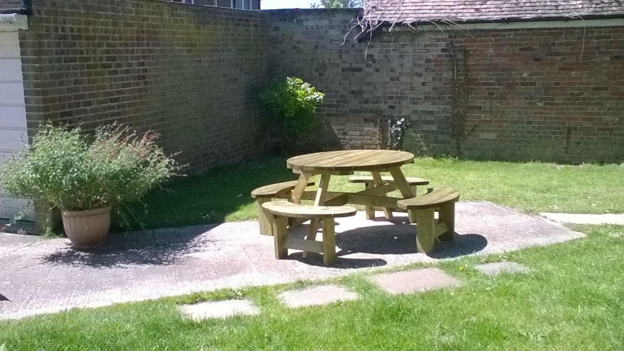 Woodbury Court Apartment Bere Regis Exterior foto